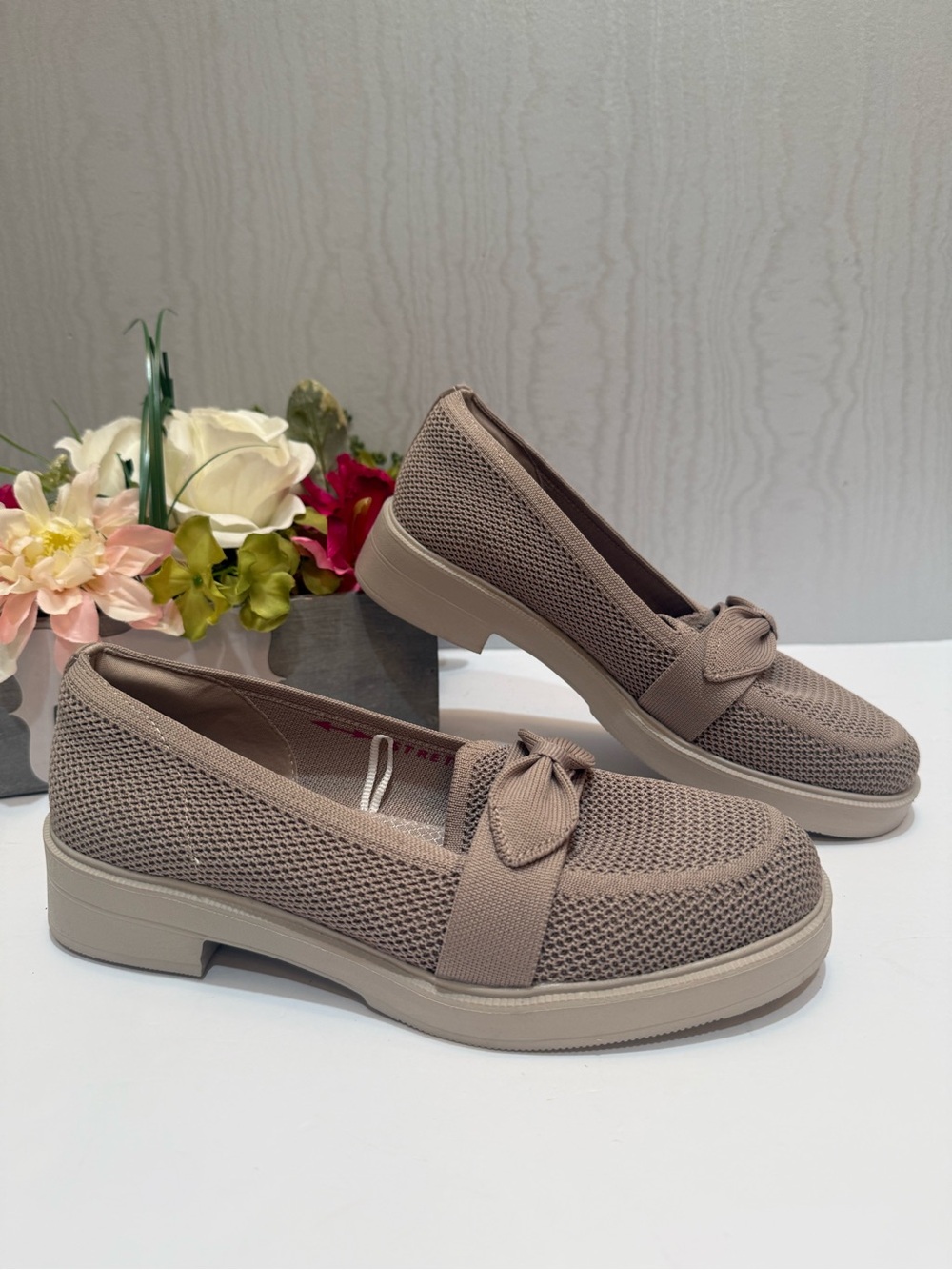 Skechers Cleo Taylor Desire Knit Loafer Taupe Bow Slip On Washable Shoes 7